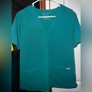 FIGS Scrubs , Green Set , Top Large , Bottoms medium